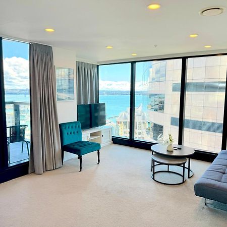 Magnificent Skytower, Sea, Habour View In Cbd Apartment Auckland Bagian luar foto