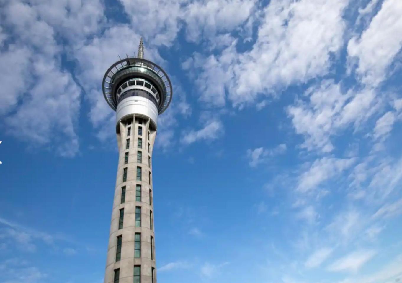 Magnificent Skytower, Sea, Habour View In Cbd Apartment Auckland Bagian luar foto