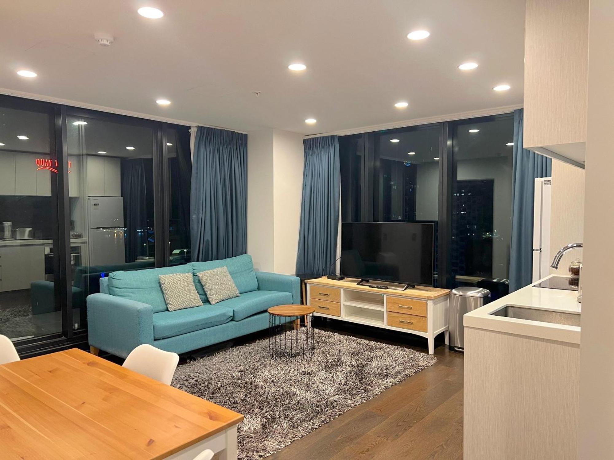Magnificent Skytower, Sea, Habour View In Cbd Apartment Auckland Bagian luar foto