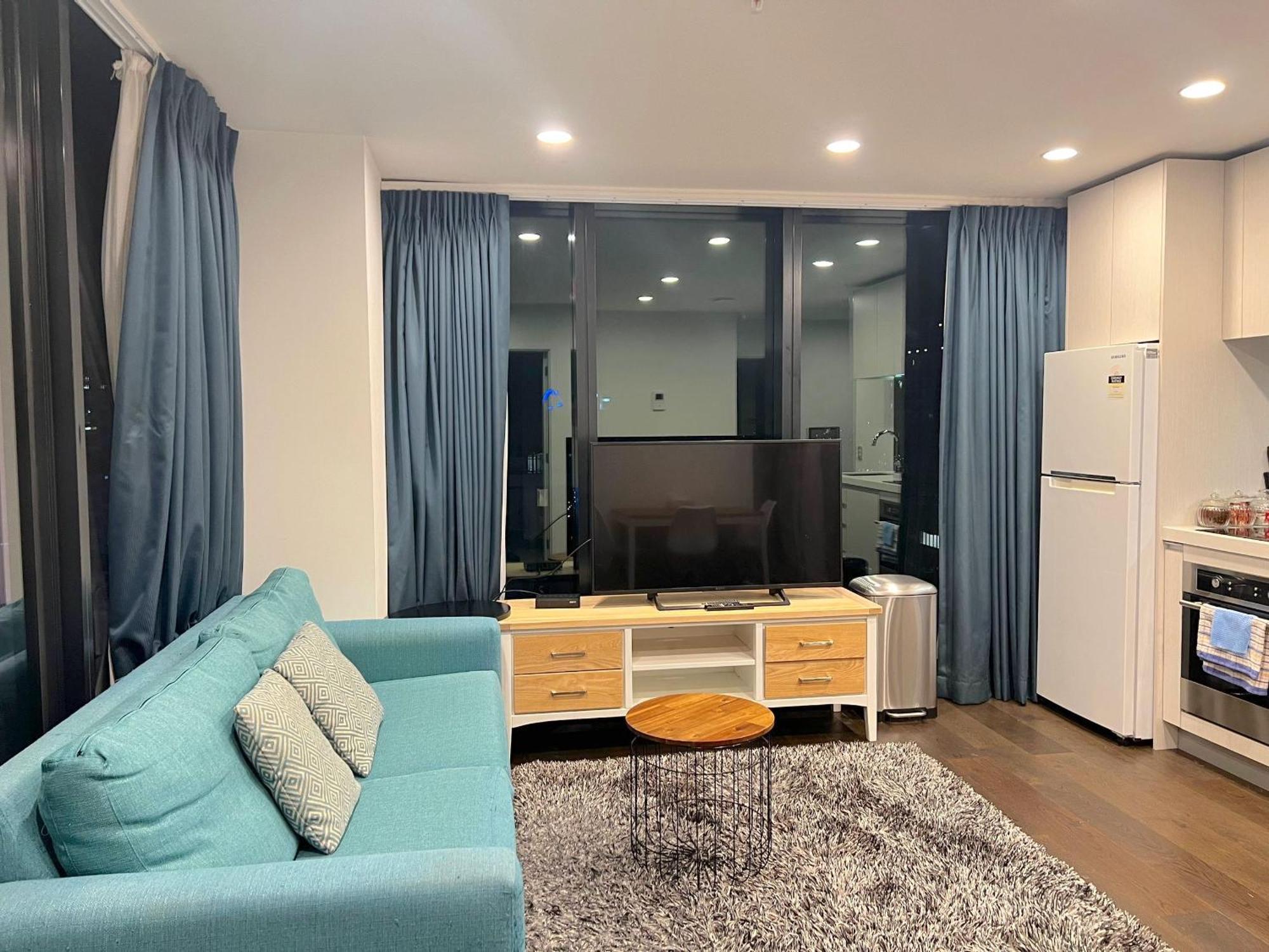 Magnificent Skytower, Sea, Habour View In Cbd Apartment Auckland Bagian luar foto