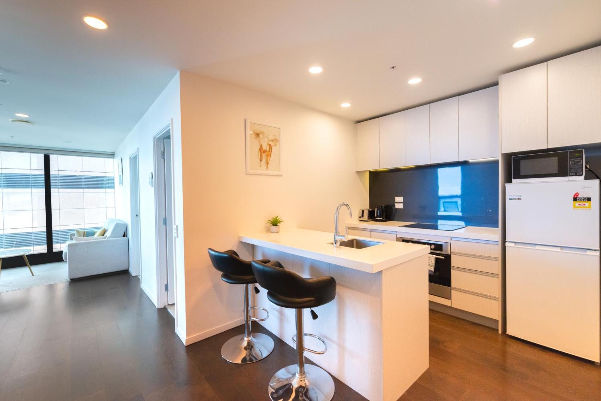 Magnificent Skytower, Sea, Habour View In Cbd Apartment Auckland Bagian luar foto
